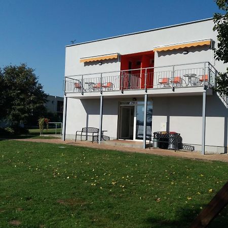 Vila Moravia Pasohlávky Exterior photo